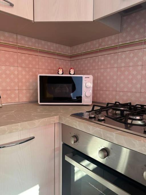 Apartamento Centocelle, Metro C Luminoso Quadrilocale Roma Exterior foto