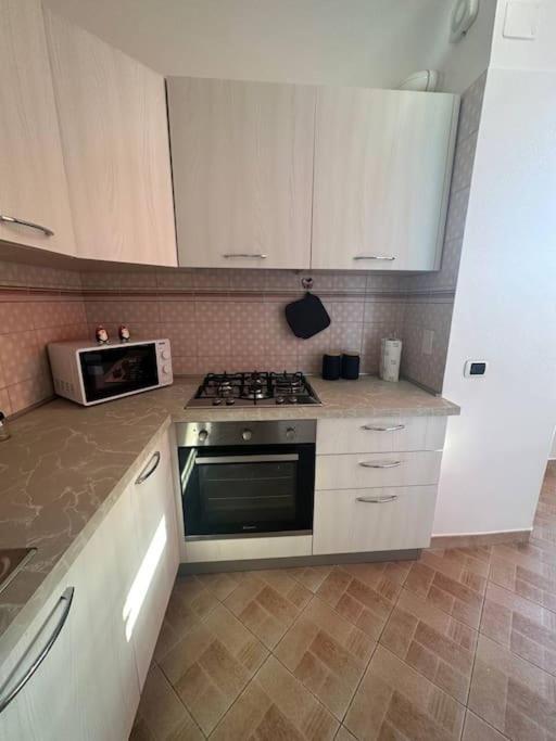 Apartamento Centocelle, Metro C Luminoso Quadrilocale Roma Exterior foto