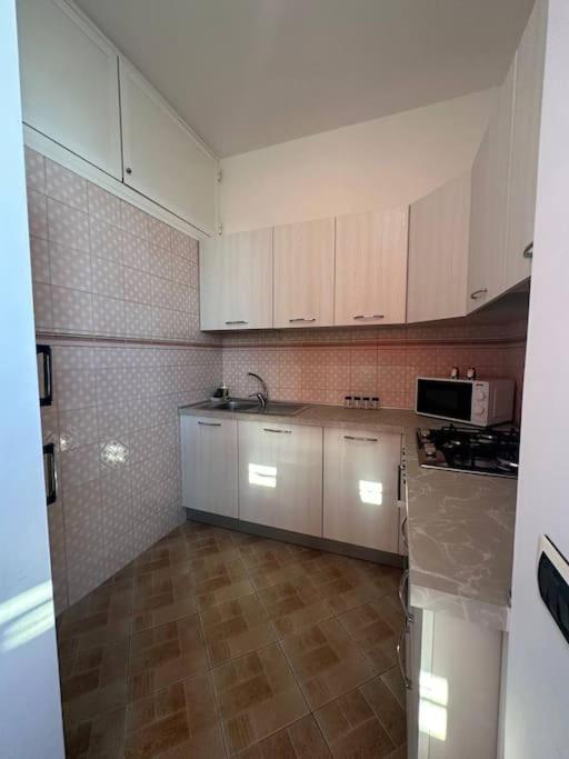 Apartamento Centocelle, Metro C Luminoso Quadrilocale Roma Exterior foto