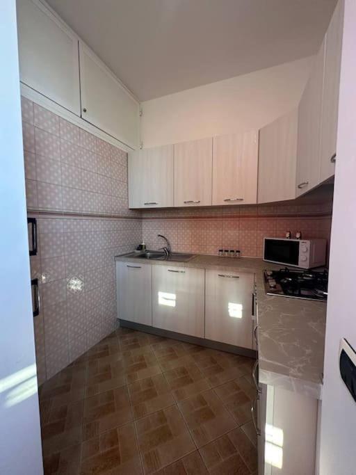 Apartamento Centocelle, Metro C Luminoso Quadrilocale Roma Exterior foto
